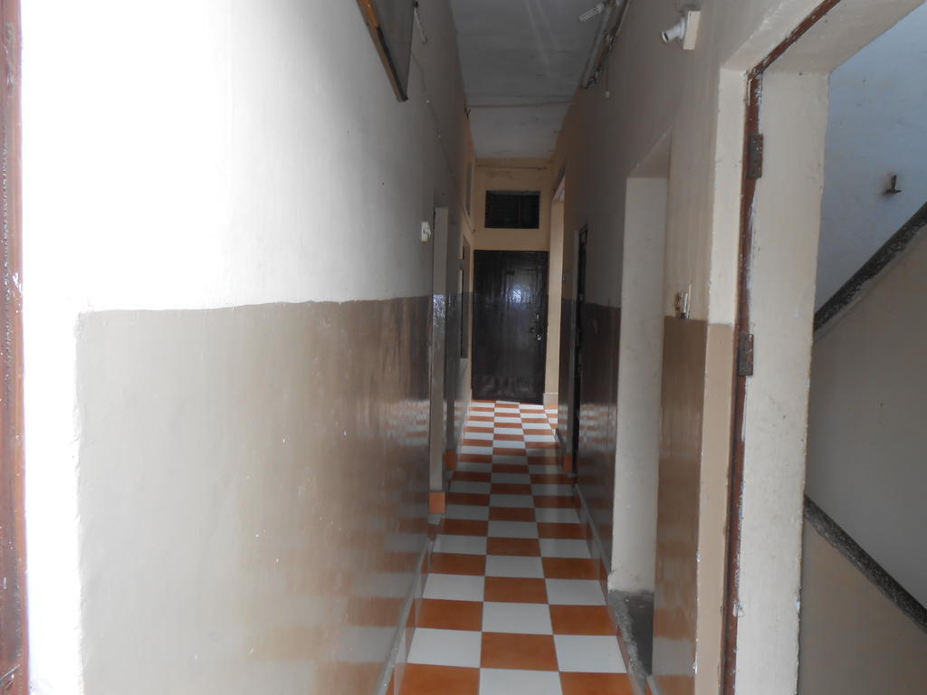Gaurav Guest House Mathura Zewnętrze zdjęcie